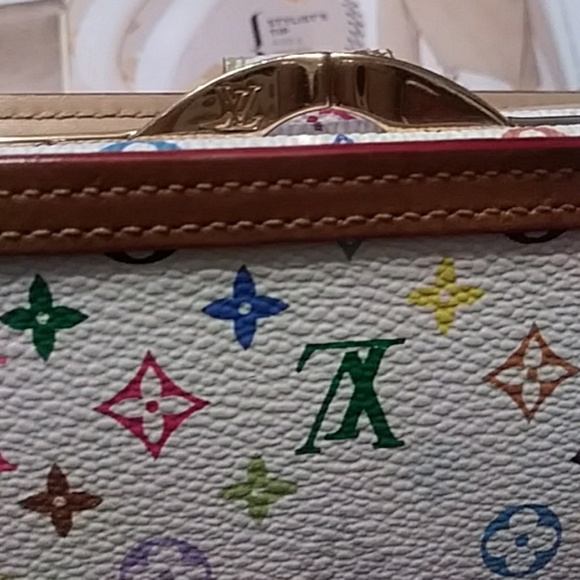 Authentic Louis Vuitton Multi Color Murakami Kiss Clasp Wallet, Dustbag & Box - Picture 6 of 17